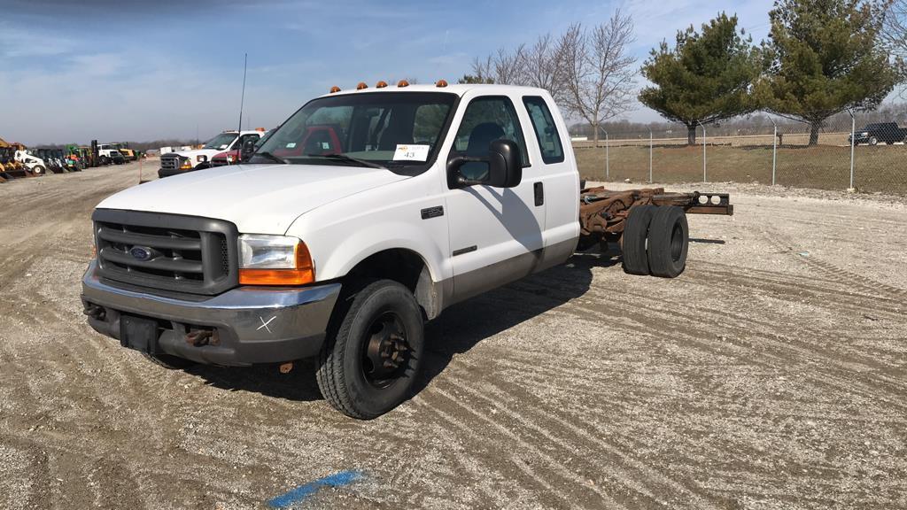 1999 Ford F350 Cab and Chassis Truck,