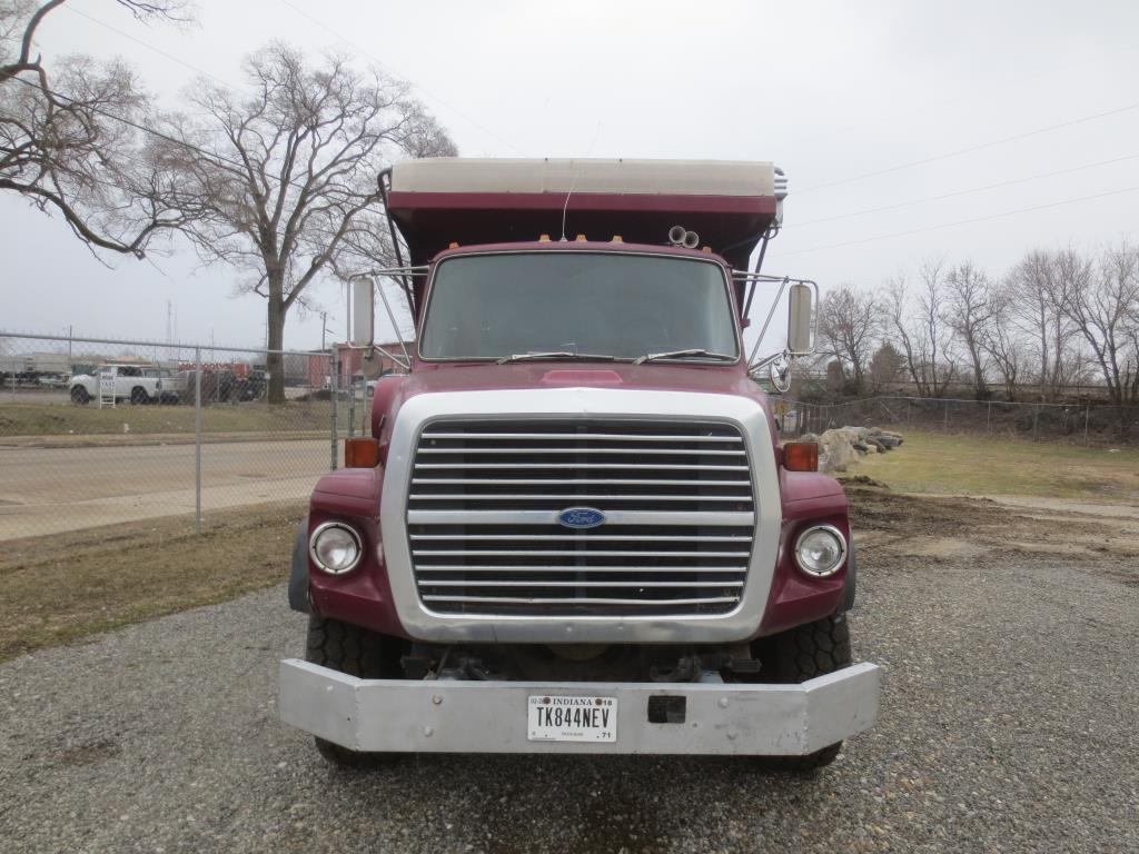 Ford L9000 Dump Truck,