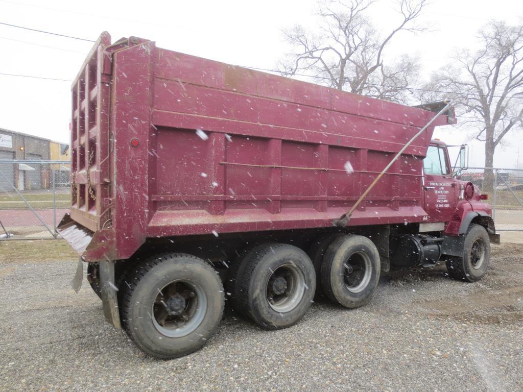 Ford L9000 Dump Truck,