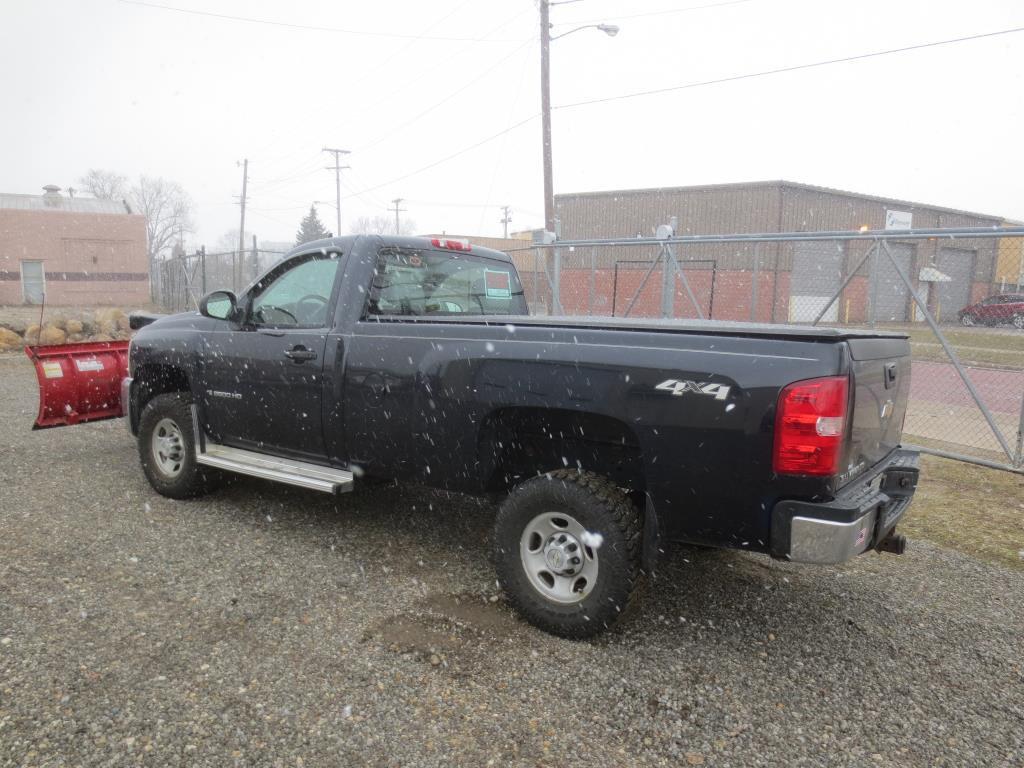 Chevrolet 2500 HD Pickup Truck,