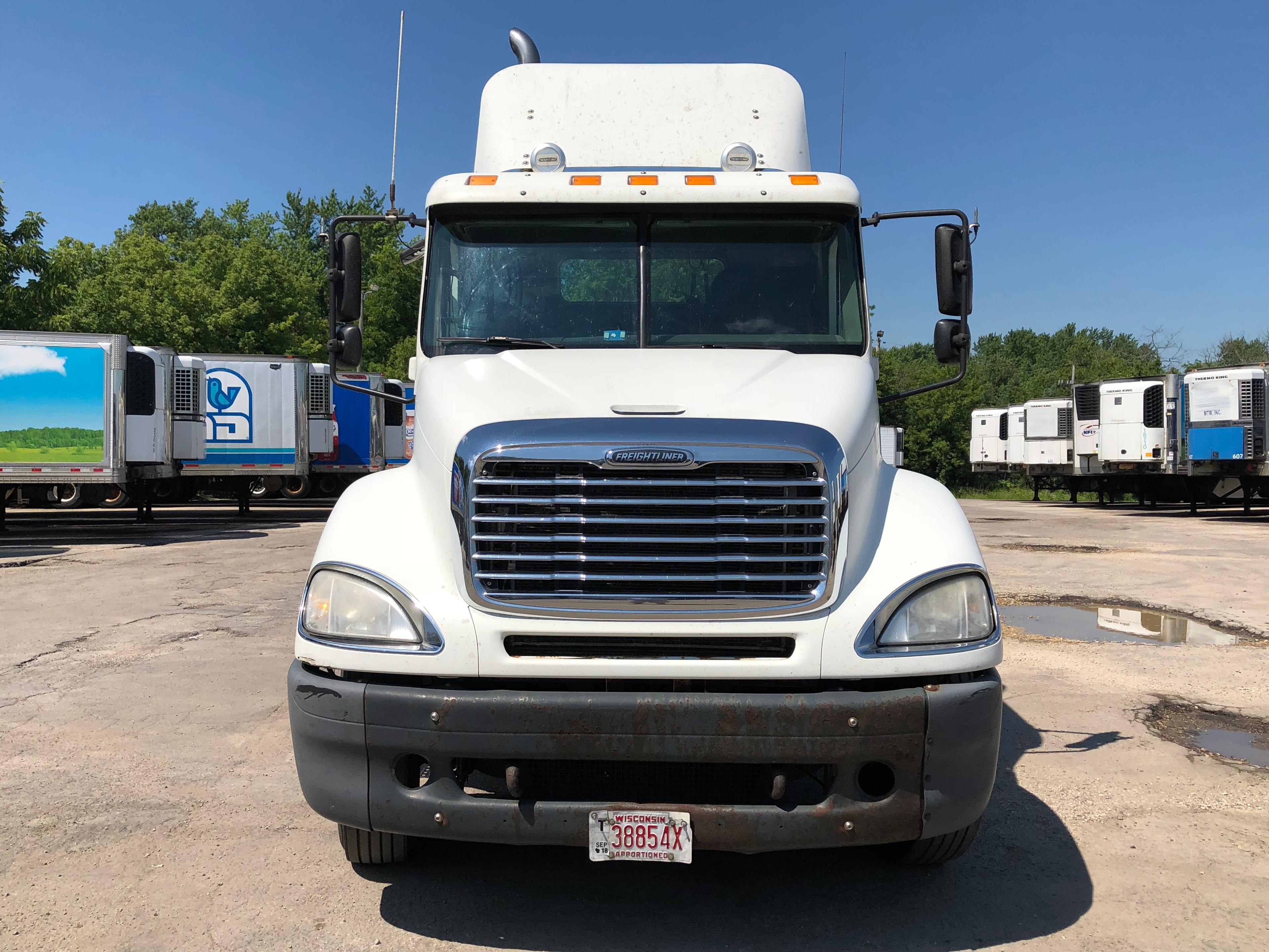 2007 Freightliner Columbia Truck Tractor,