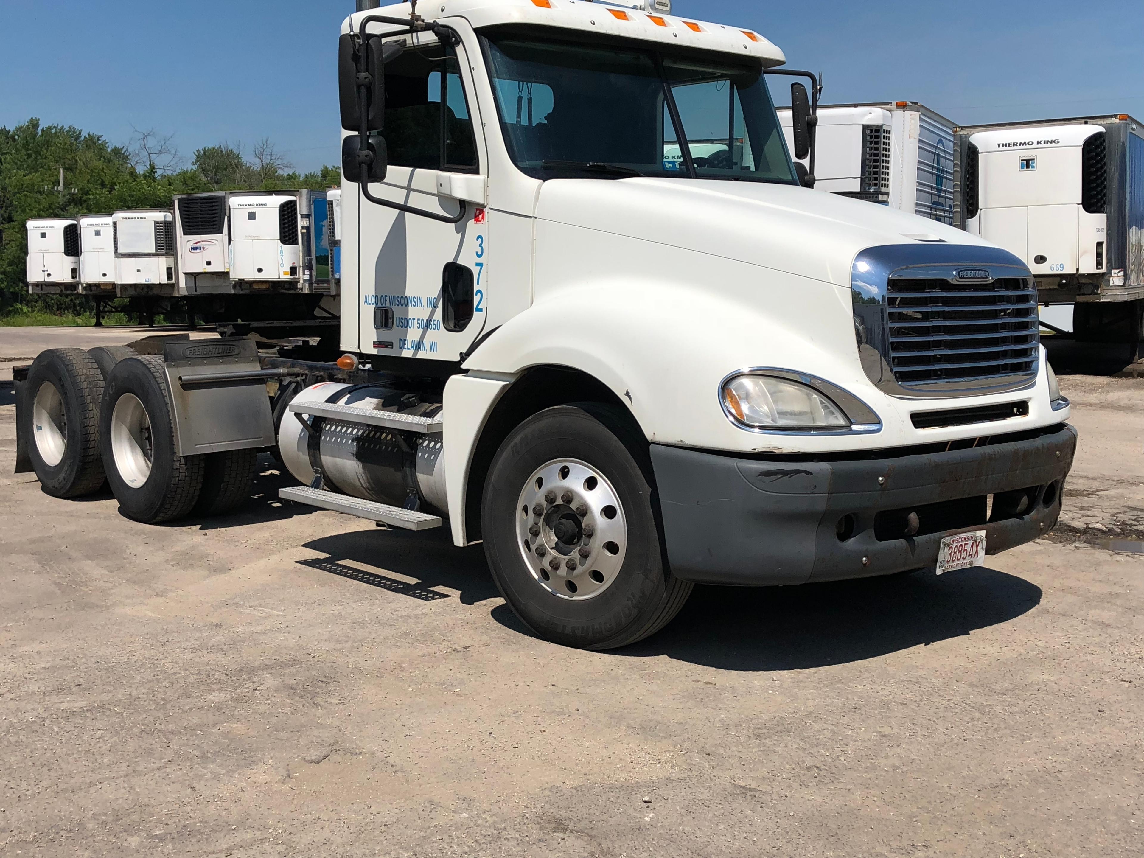 2007 Freightliner Columbia Truck Tractor,