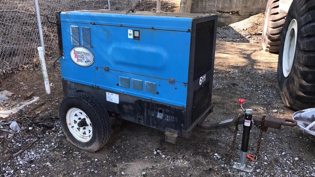 2002 Miller Big Blue 302P Welder,