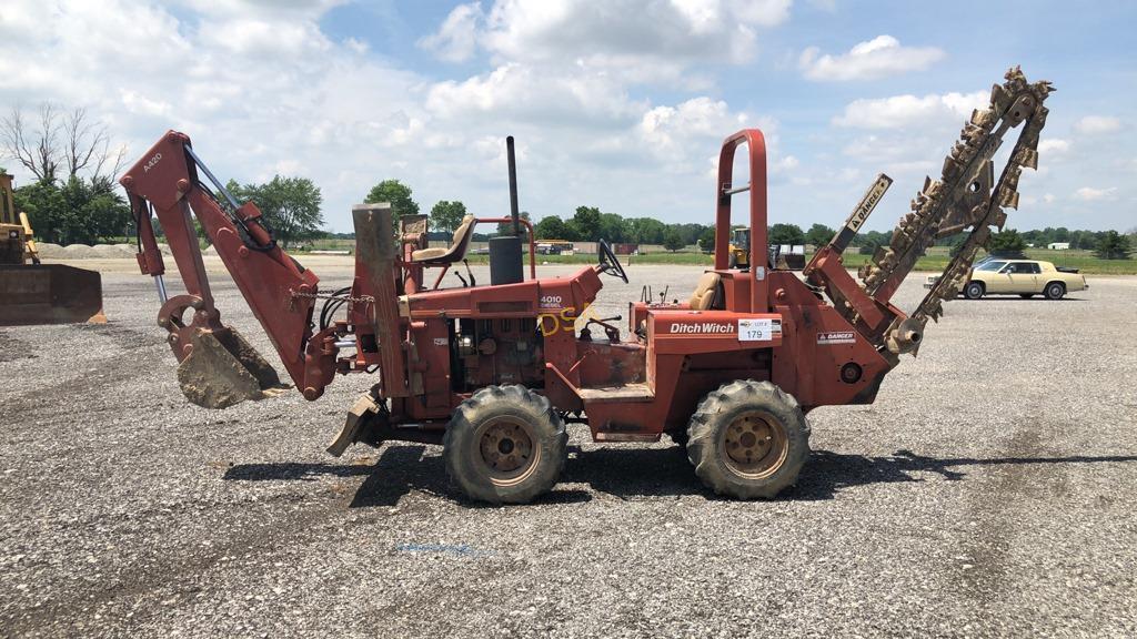 Ditch Witch 4010 Trencher Backhoe Combo,