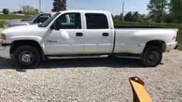 2005 GMC 3500 Crew Cab Pickup Truck,