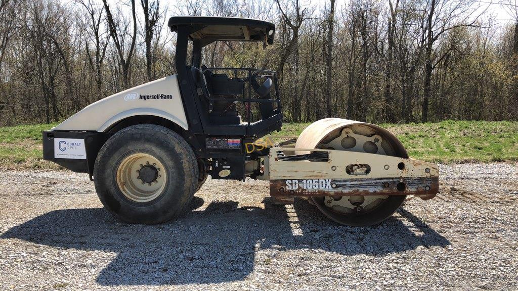 2003 Ingersoll Rand SD105DF TX Smooth Compactor,