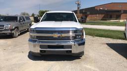 2015 Chevrolet 2500 Crew Cab Pickup Truck,