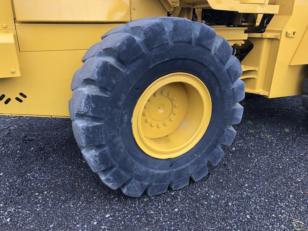 Deere 544G Rubber Tired Loader,