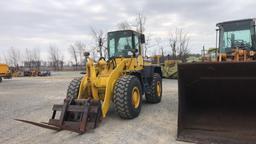 Komatsu WA270-3 Rubber Tired Loader,