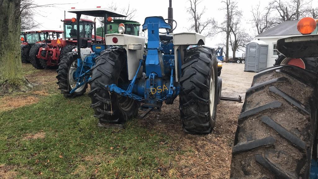 Ford 7000 Tractor,