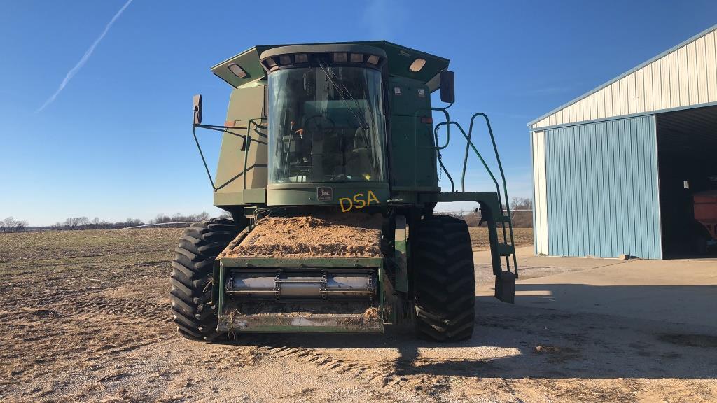 John Deere 9600 Combine,