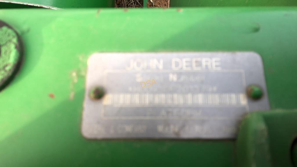 John Deere 930F 30' Grain Platform,