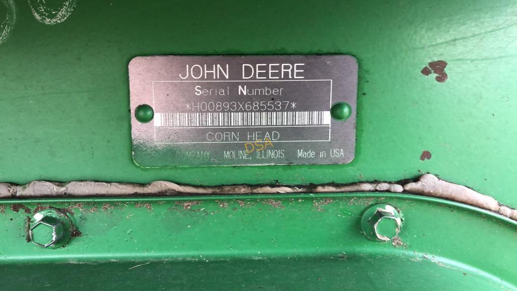 John Deere 893 8 Row Corn Head,