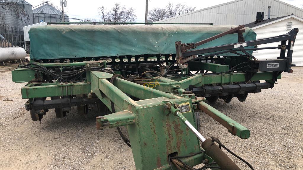 30’ John Deere 750 Seed Drill