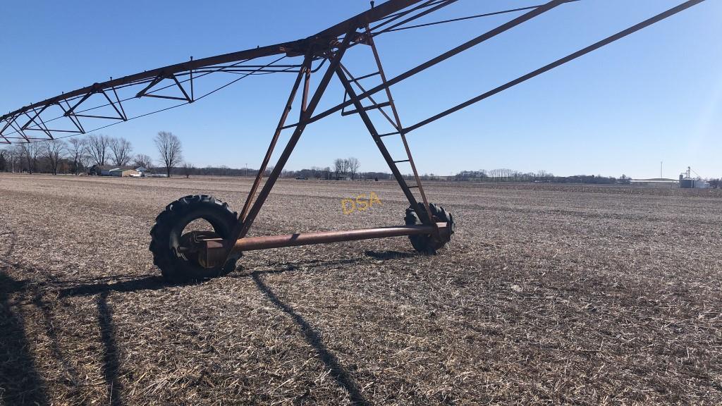 1,285' T-L Center Pivot Irrigation System,