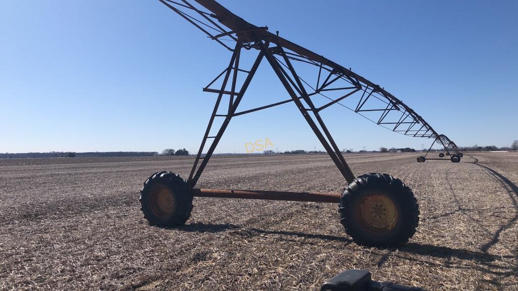 1,285' T-L Center Pivot Irrigation System,