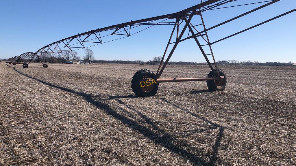 1,285' T-L Center Pivot Irrigation System,