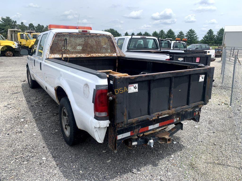 2006 Ford F350 Crew Cab Pickup,