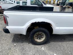 2004 Ford F350 Crew Cab Pickup,