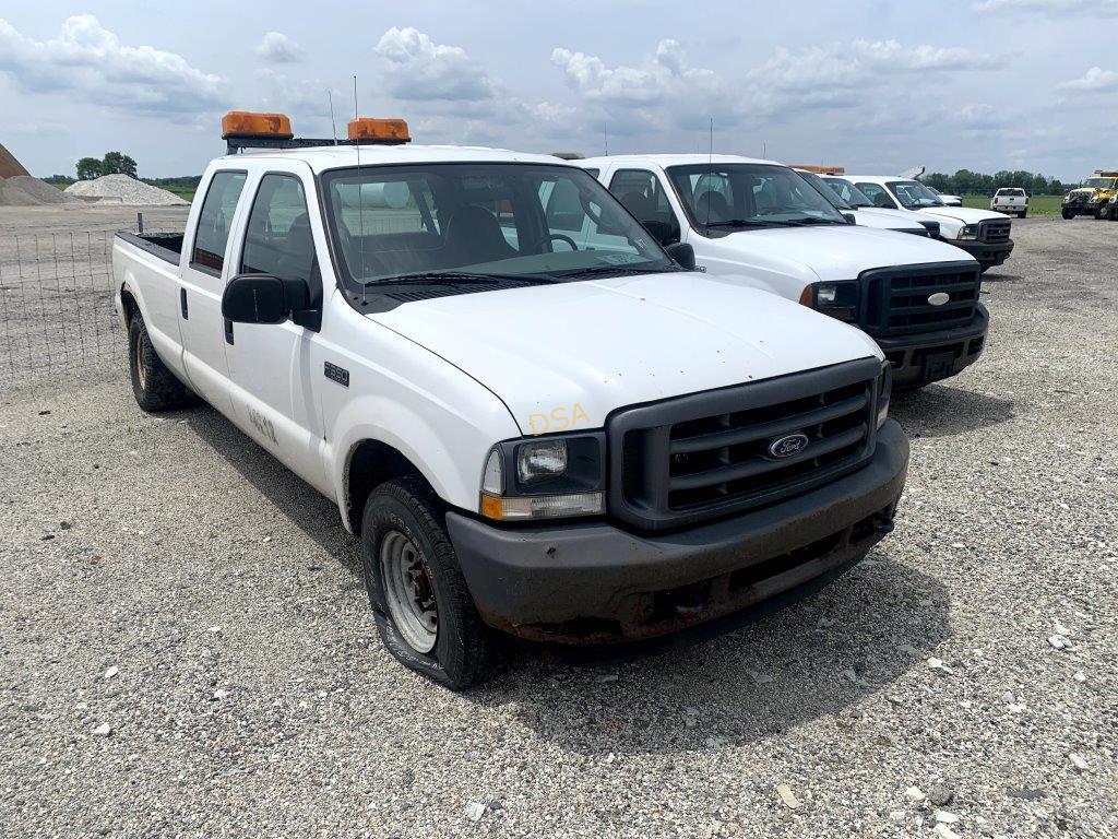 2004 Ford F350 Crew Cab Pickup,