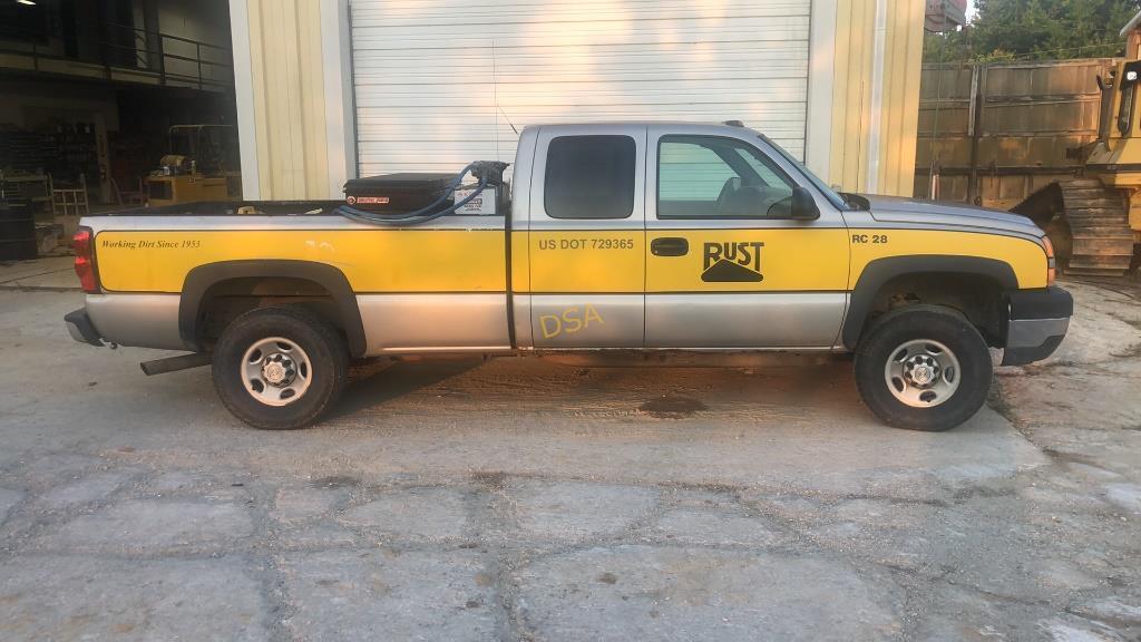 2006 Chevrolet Silverado 2500 Pickup Truck,