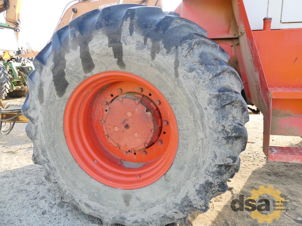 1974 Case 2470 Traction King Ag Tractor, S/N 8762139, Meter Reads 5,703 Hours, Cab, Heat, Air Condit