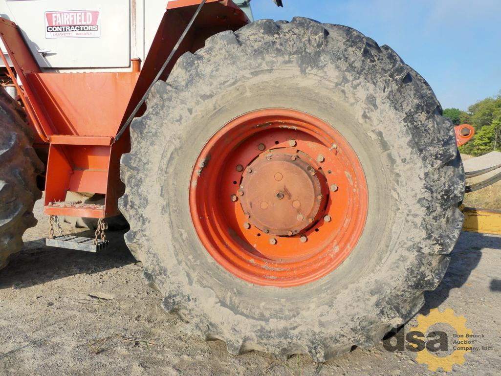 1974 Case 2470 Traction King Ag Tractor, S/N 8762139, Meter Reads 5,703 Hours, Cab, Heat, Air Condit