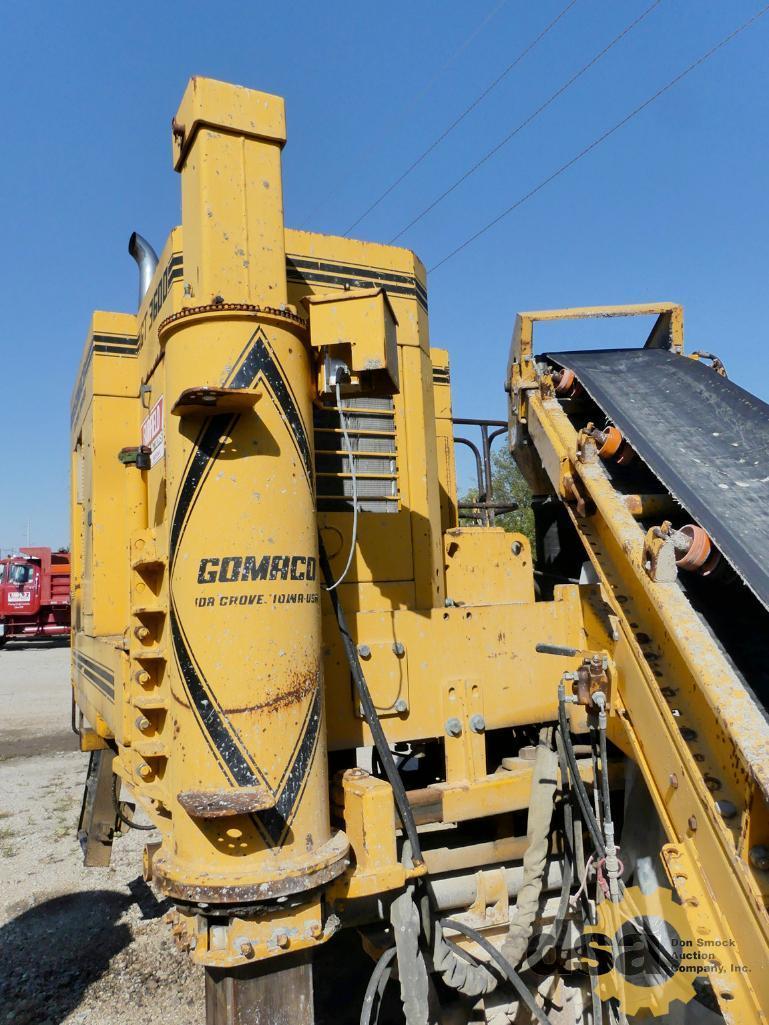 1996 Gomaco GT3600 Curb Machine, Includes 9 Pans, Meter Reads 3,451 Hours