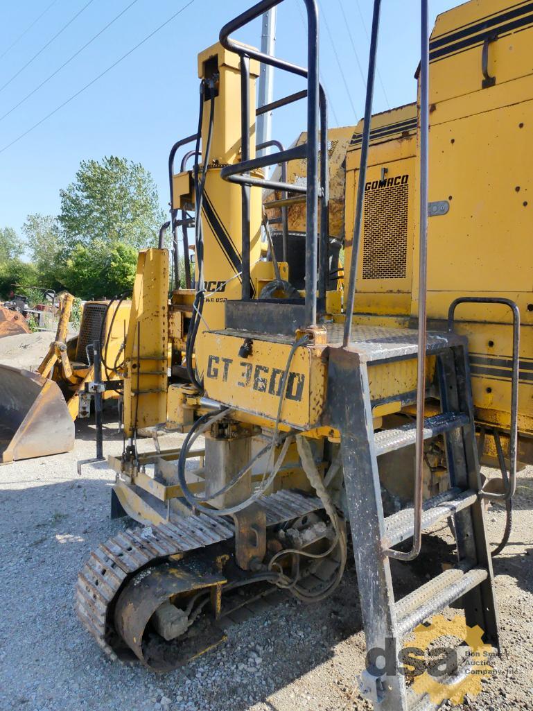 1996 Gomaco GT3600 Curb Machine, Includes 9 Pans, Meter Reads 3,451 Hours