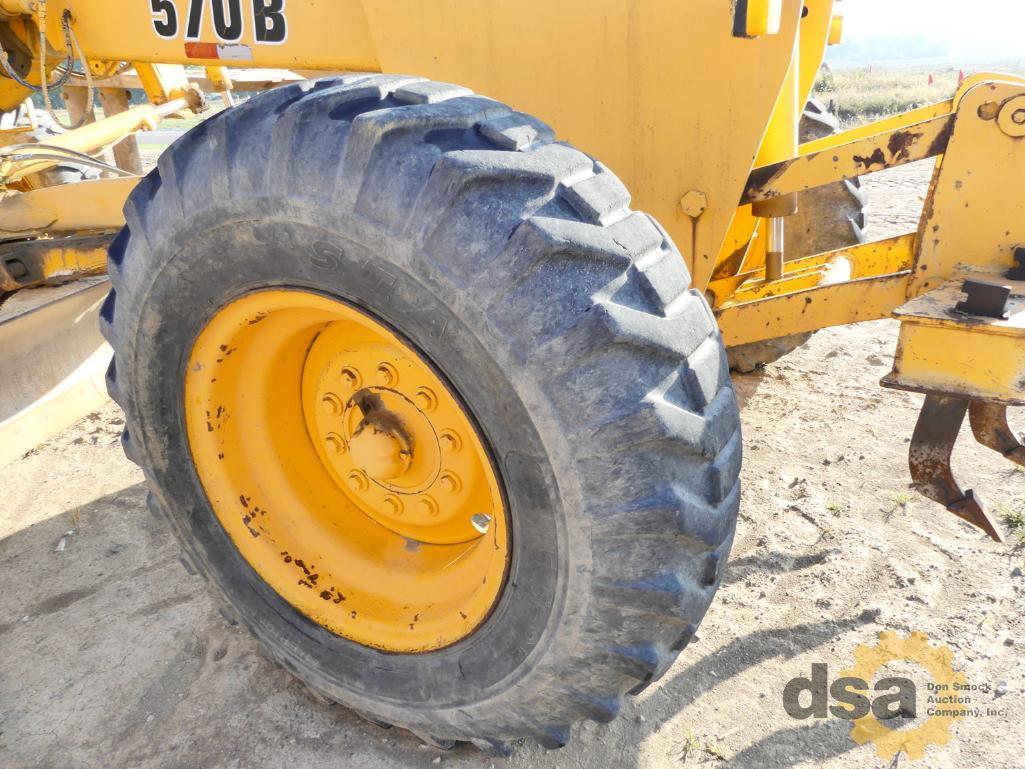 1988 Deere 570B Motor Grader, S/N DW570BX516542RG, Scarifier, 12" Moldboard, Meter Reads 1,549 Hours