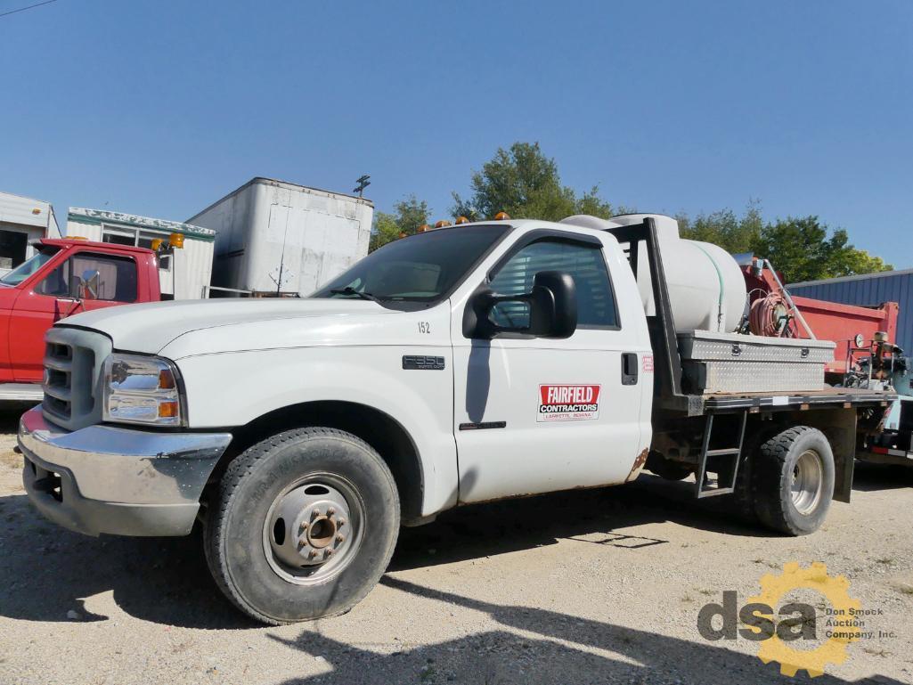 2000 Ford F350XL Super Duty Flatbed Truck, VIN 1FDWF36FXYEC24750, Gas, Automatic Transmission