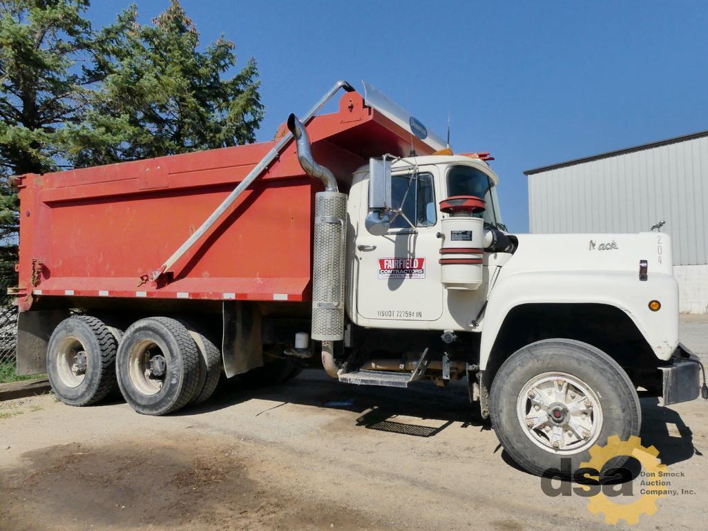 1991 Mack RD690S Dump Truck, VIN# 1M2P261C3MM009032, Mack 12.0L Diesel, 6 Speed Transmission, Tandem