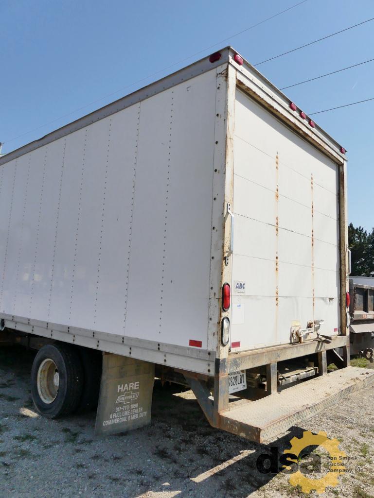 2004 Chevrolet Express 3500 Cutaway Van, VIN# 1GBJG31U141197316, 6.0L V8 Gas, Automatic Transmission