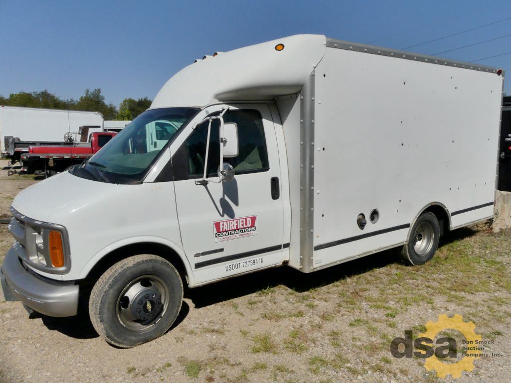 2000 Chevrolet G30 Cutaway Van, VIN# 1GBJG31RXY1222800, 5.7L V8 Gas, Automatic Transmission Odometer