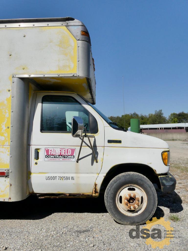 1994 Ford E350 Super Duty Cutaway Van, VIN# 1FDKE37G9RHA54406, 7.5L V8 Gas, Automatic Transmission,