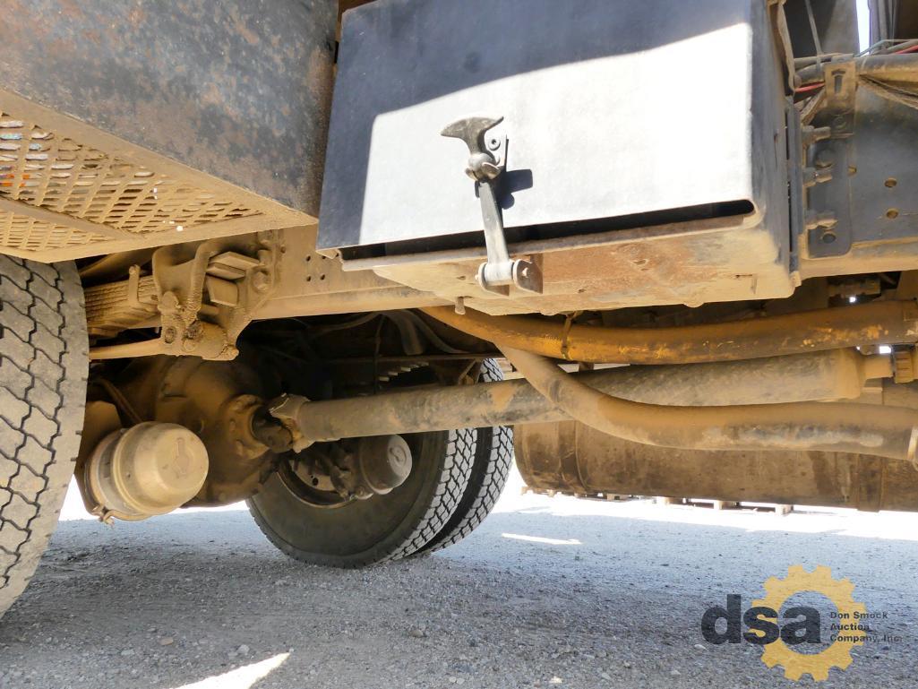 1988 Ford F800 Lube Truck, VIN# 1FTXK84A0JVA38276, 7.8L I-6 Diesel, 5+2 Speed Transmission, Edmond L