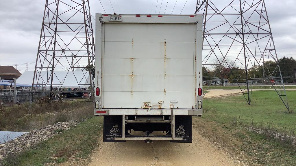 2003 Ford F550 HD Box Truck,