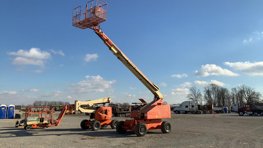 LG 60H Manlift,