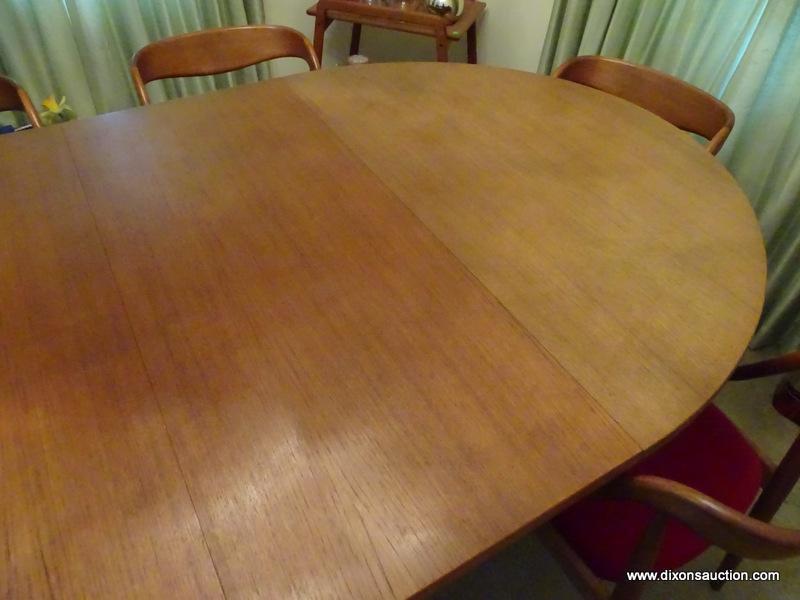 (DR) DANISH-MODERN DINING ROOM TABLE. HAS 2 LEAVES AND 6 DINING CHAIRS. LEAVES ARE 19'' WIDE EACH.