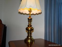 (FR) QUALITY BRASS TABLE LAMP, HAS SHADE AND FINIAL, MEASURES 34''H SHADE IS 15''H