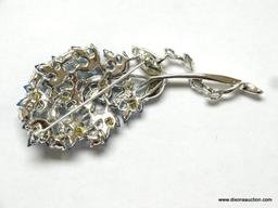 LADIES DECO FLORAL GEMSTONE BROOCH, SIGNED LISNER, 3-1/2" LONG.