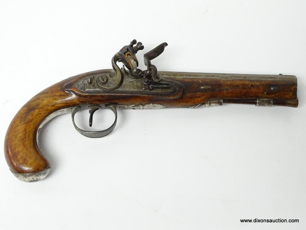 (SC) PAIR OF FLINTLOCK DUELING PISTOLS. SIGNED "KNUBLEY" ON THE BREECH IN FRONT OF THE HAMMER.