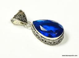 .925 STERLING SILVER 2'' GORGEOUS FACETED LONDON BLUE DETAILED PENDANT (RETAIL $85.00)