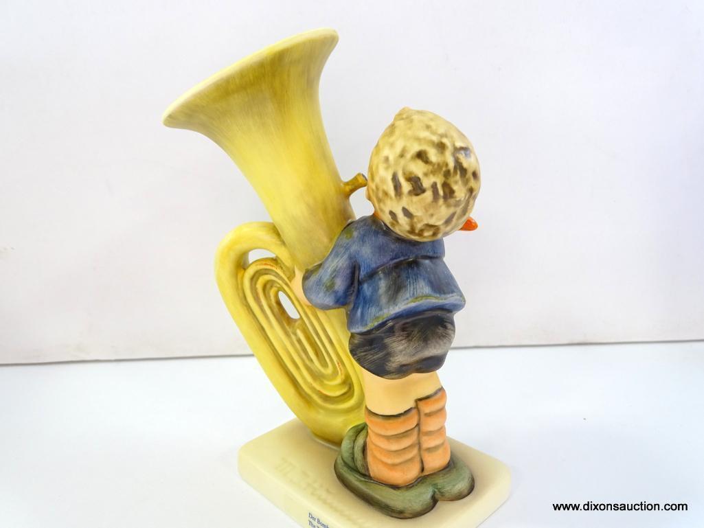 HUMMEL THE TUBA PLAYER FIGURINE. 6 1/8" TALL. HUM 437 # 271. IN THE ORIGINAL BOX.