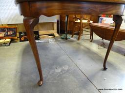 (SEC B) SOLID MAHOGANY CRAFTIQUE QUEEN ANNE DINING TABLE WITH 3 LEAVES. LEAVES ARE 12" WIDE EACH.