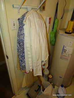 (L) CONTENTS OF THE LAUNDRY ROOM. DOES NOT INCLUDE WASHER, DRYER, HOT WATER HEATER, OR SHELVING.