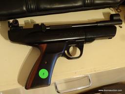 (FR) HURRICANE BEEMAN'S PRECISION AIR GUN (PELLET GUN) WITH ROSEWOOD HANDLE. HAS CASE AND PELLETS