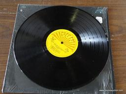 Johnny Cash and The Tennessee Two Original Golden Hits Volume 1, Sun Records SUN 100, VGC, Side # 1