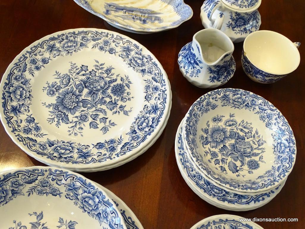 (DR) 27 PIECES OF RIDGWAY IRONSTONE CHINA IN THE "CLIFTON" PATTERN: 4 DINNER PLATES. 6 DESSERT