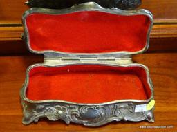 (A1) SILVER-PLATE DRESSER BOX 9X5